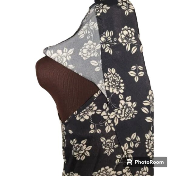 2 for $20 Flynn Skye Dress (NEW) Floral Off Shoulder Ruffle Size S - Picture 5 of 7